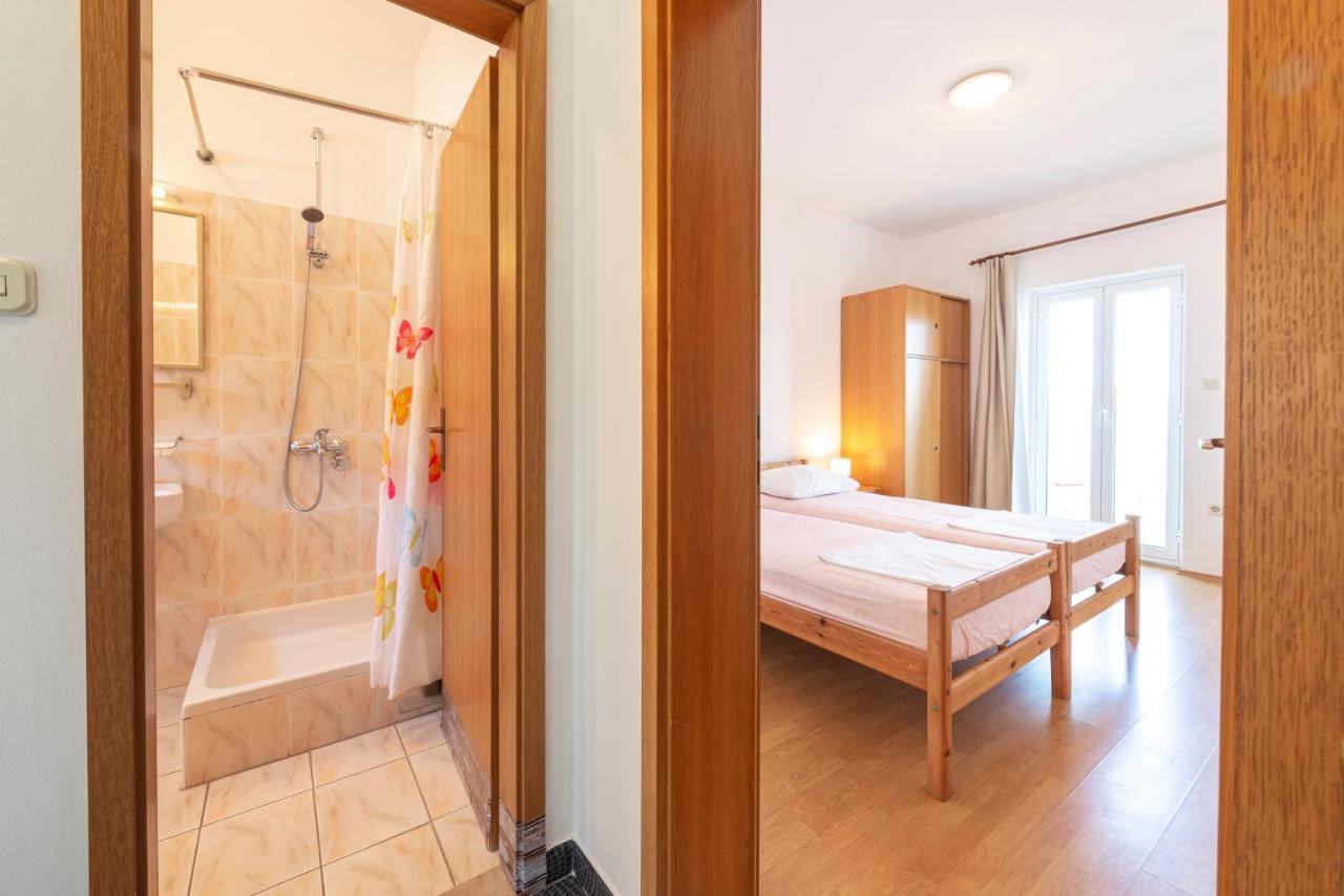 Ivusic Apartment *